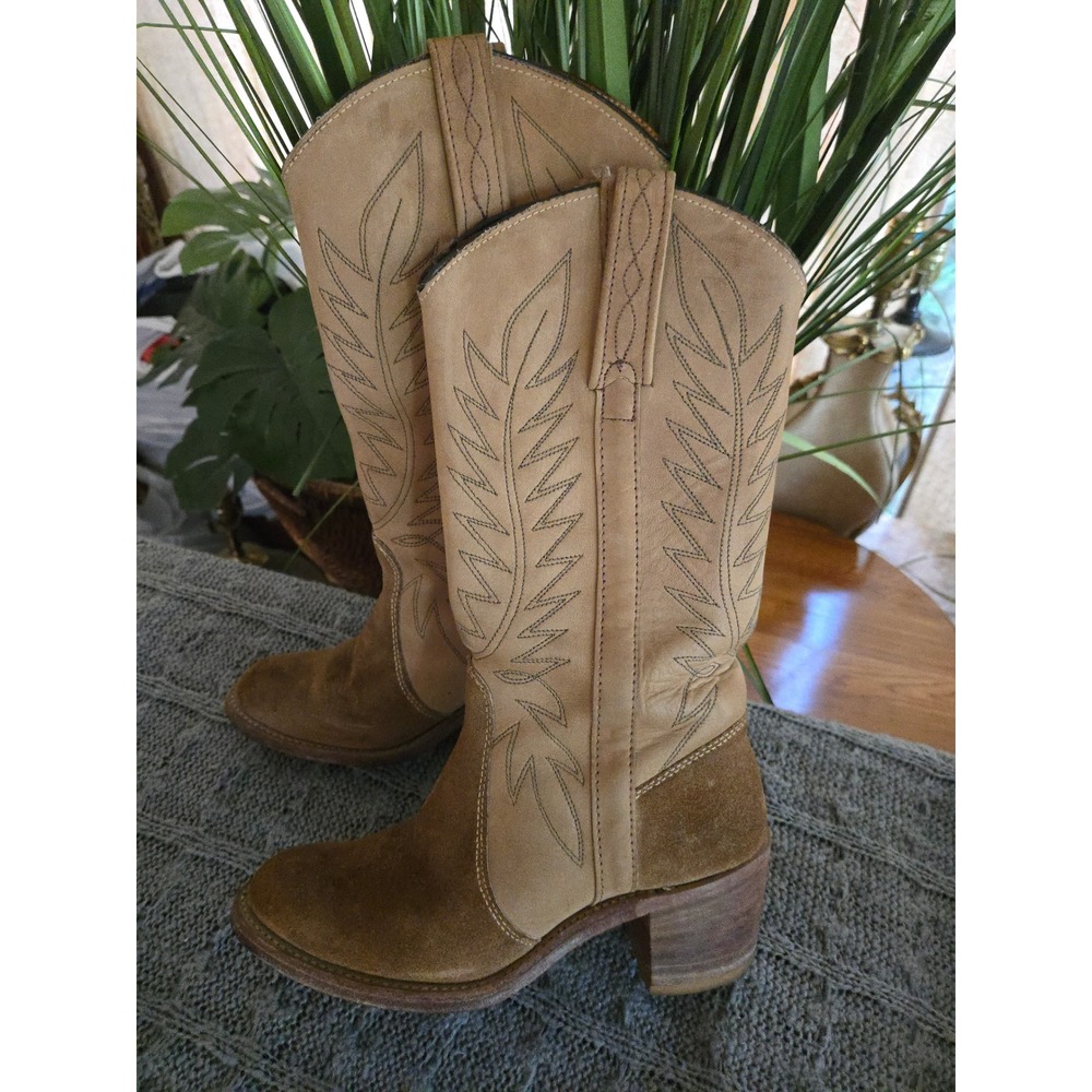 MISS CAPEZIO Vintage Western Two Tone Leather Suede Cowboy Boots Size 5 1/2